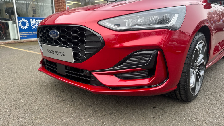 Ford Focus 1.0 EcoBoost Hybrid mHEV 155 ST-Line X Ed 5dr Auto Petrol Hatchback